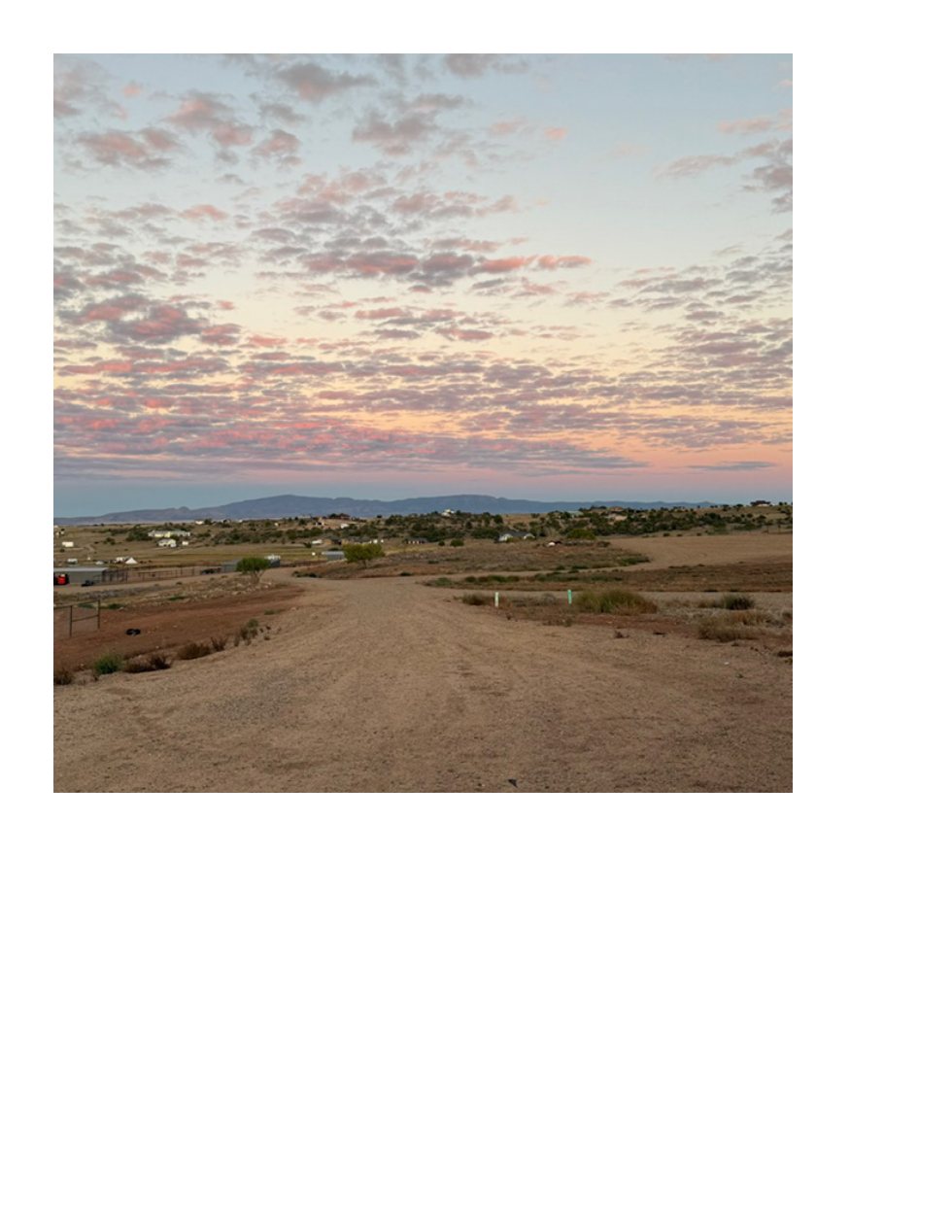 A peaceful Arizona evening sky